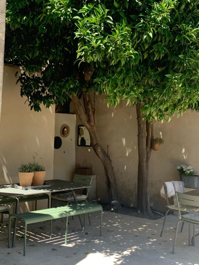 La Maison De Cerise Fourques  Ngoại thất bức ảnh
